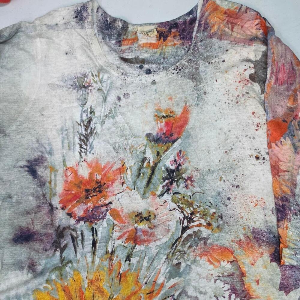 Et lois xl watercolor floral Art Print Top Made in USA